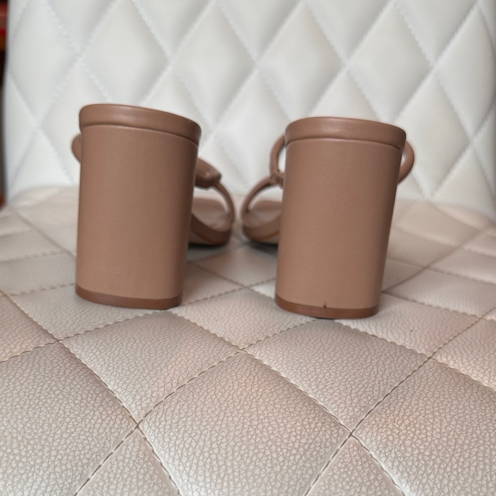 Steve Madden Nude Strappy Block Heels - Picture 2 of 5